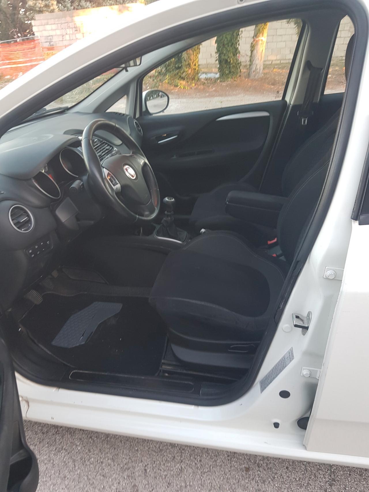 Fiat Punto 1.4 8V 5 porte Natural Power 2015