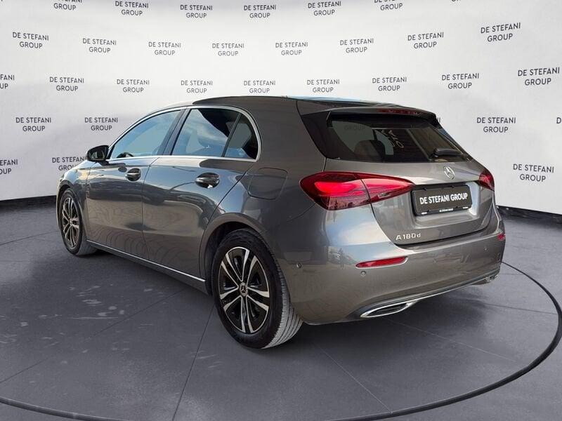Mercedes-Benz Classe A A 180 Progressive Advanced