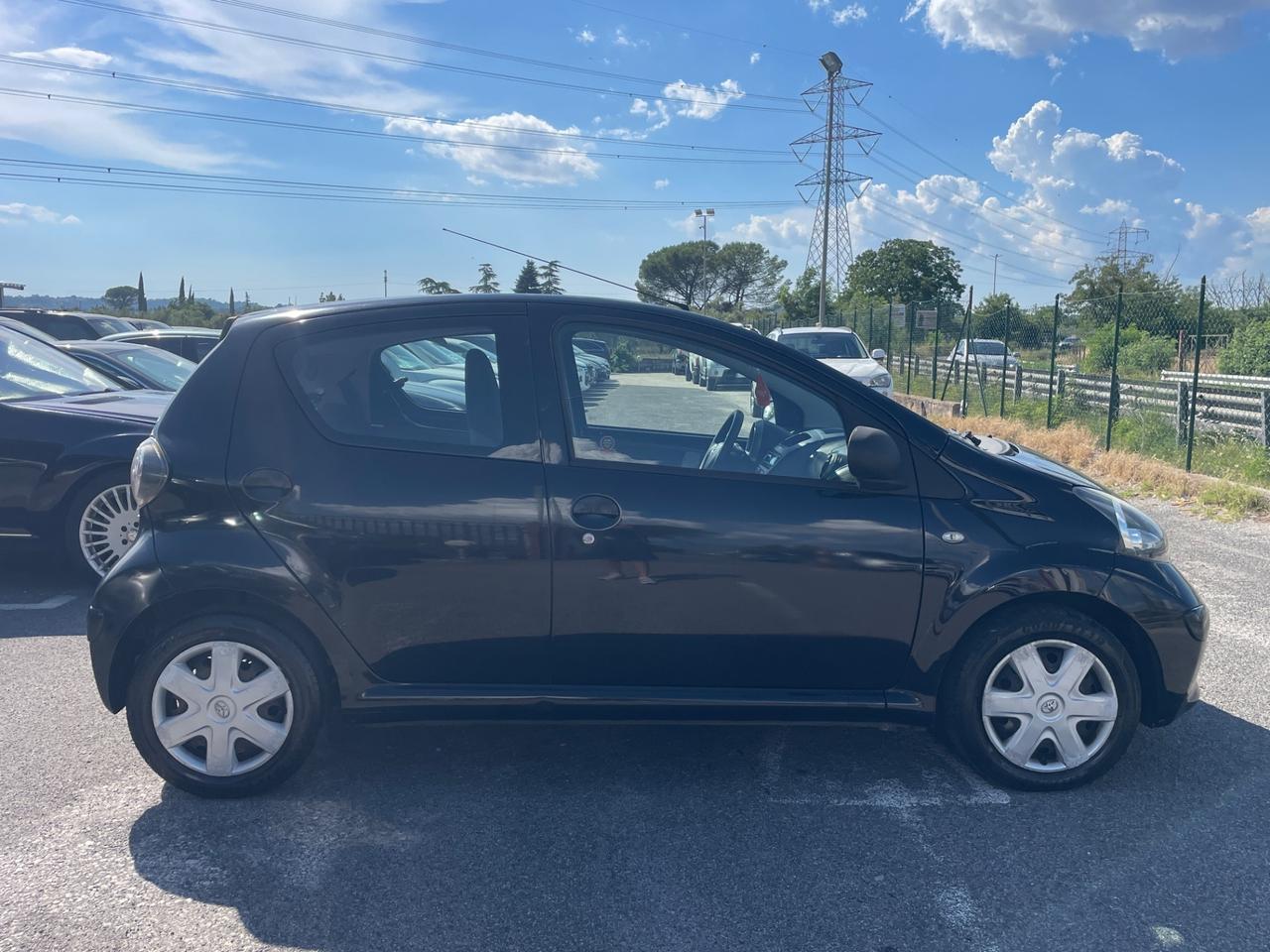 Toyota Aygo 1.0 5 porte Now