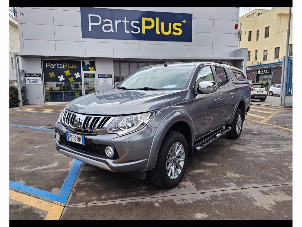 MITSUBISHI L200 d.cab 2.4d intense diamond pack 4wd 181cv n1 auto del 2016