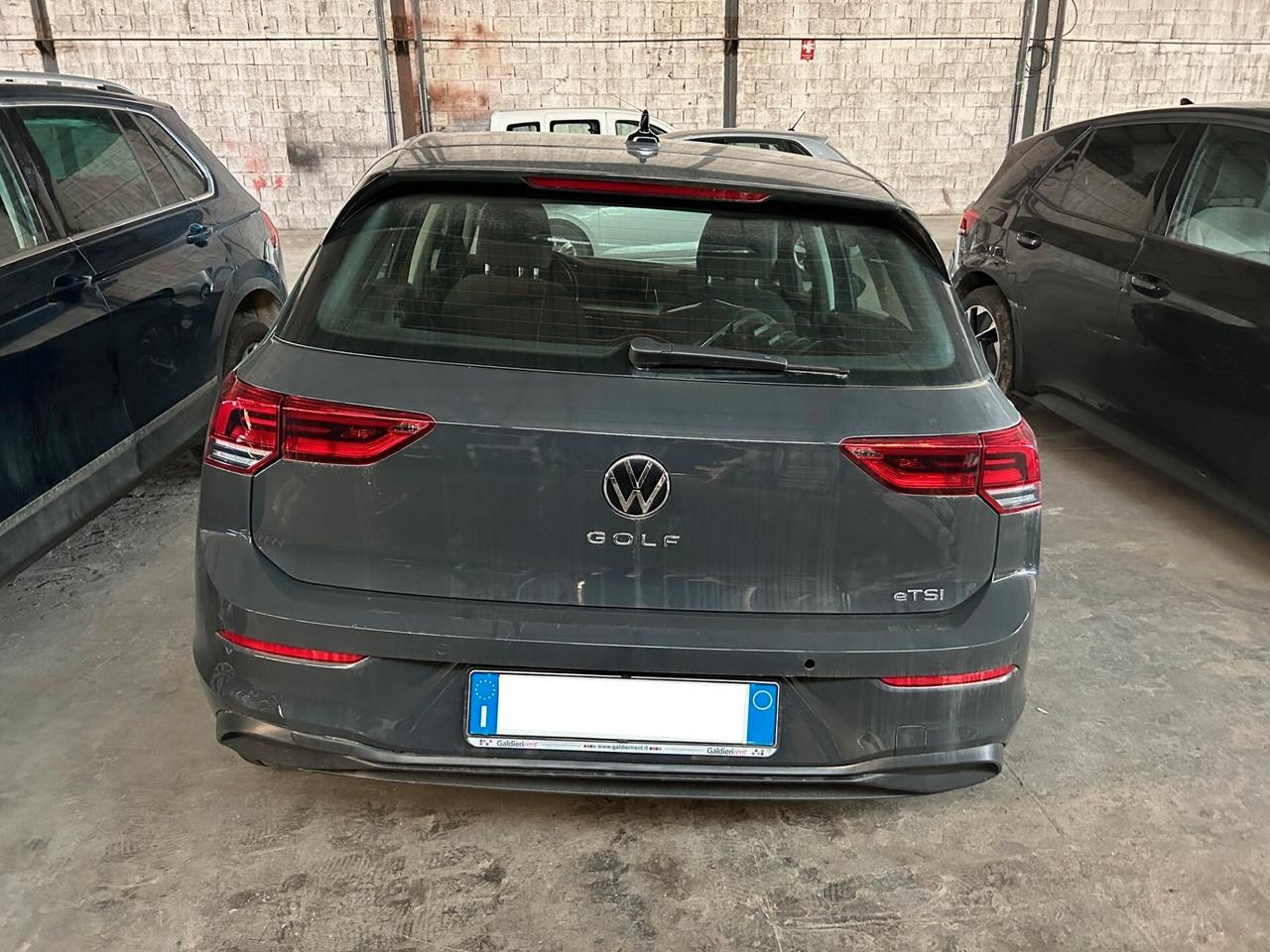 Volkswagen Golf 1.0 etsi evo Life 110cv dsg INCIDENTATA