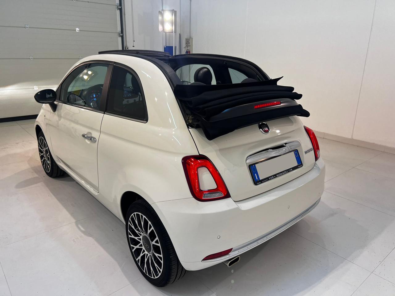 Fiat 500 C 1.0 Hybrid Dolcevita