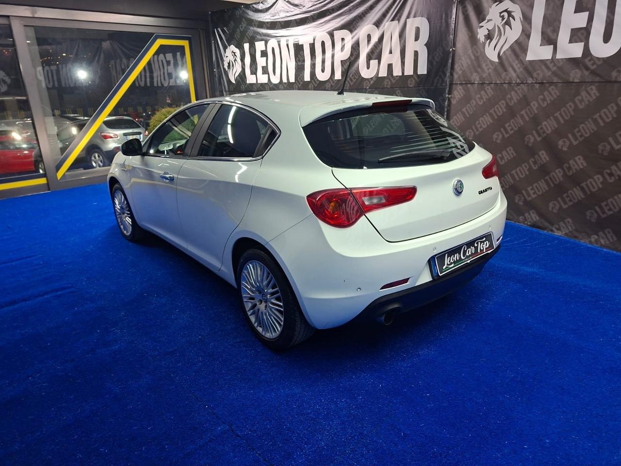 Alfa Romeo Giulietta 1.6 JTDm-2 105 CV tagliandata casa madre