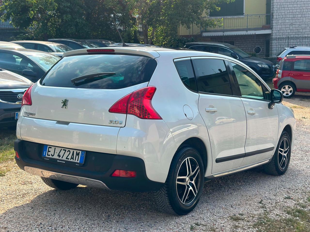 Peugeot 3008 1.6 HDi 112CV ALLURE KMCERT UNICOPR