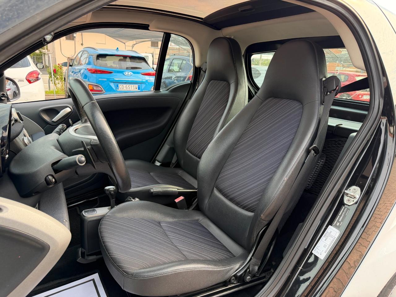 Smart ForTwo 800 40 kW coupé passion cdi