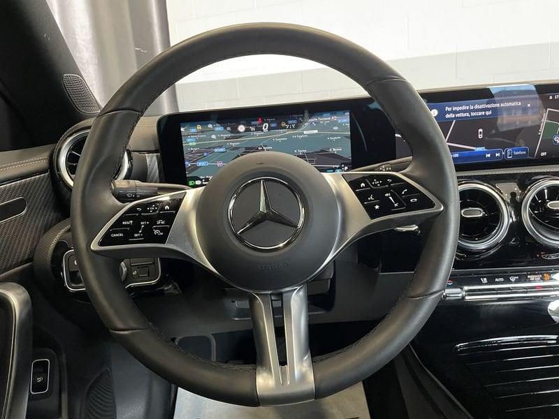 Mercedes-Benz CLA Coupé CLA 180 Automatic Progressive Advanced