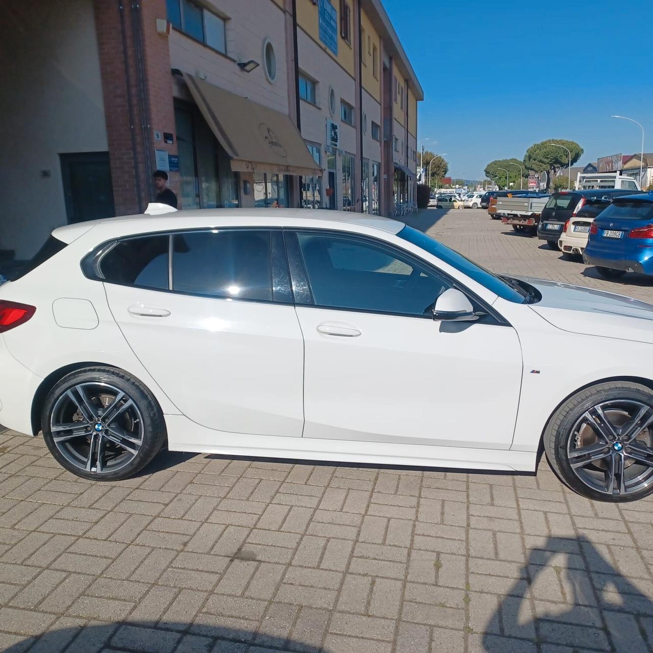 76558KM BMW SERIE 1 1.5 MSPORT AUTOM PERFETTO