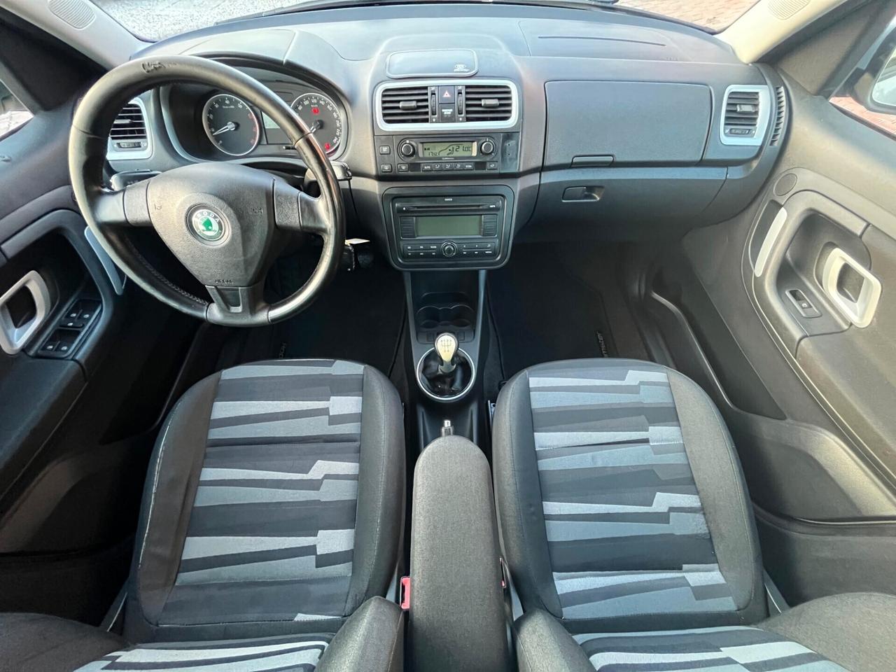 Skoda Roomster Style