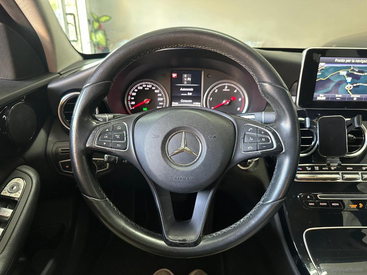 MERCEDES-BENZ C 180 BlueTEC Automatic Executive