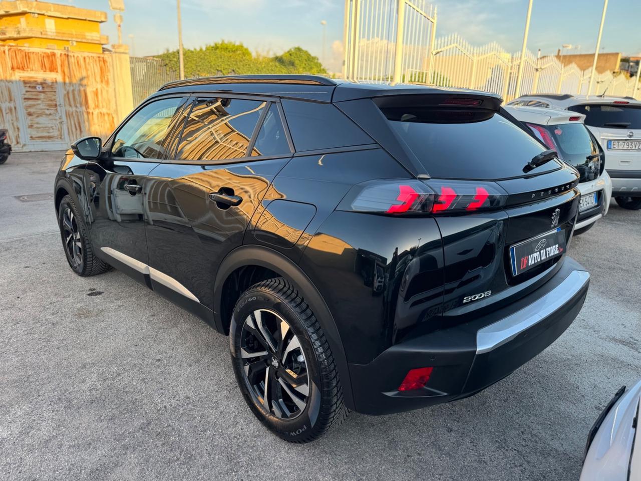 Peugeot 2008 1.5 BlueHDi 110 Allure Pack NAVI