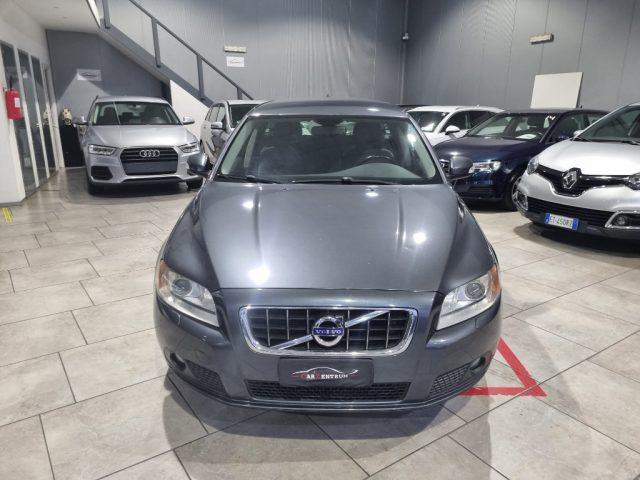 VOLVO V70 2.0 D POLAR