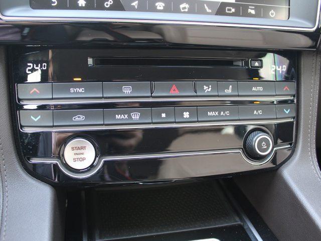 JAGUAR F-Pace 2.0 D AWD 180 CV aut. Prestige