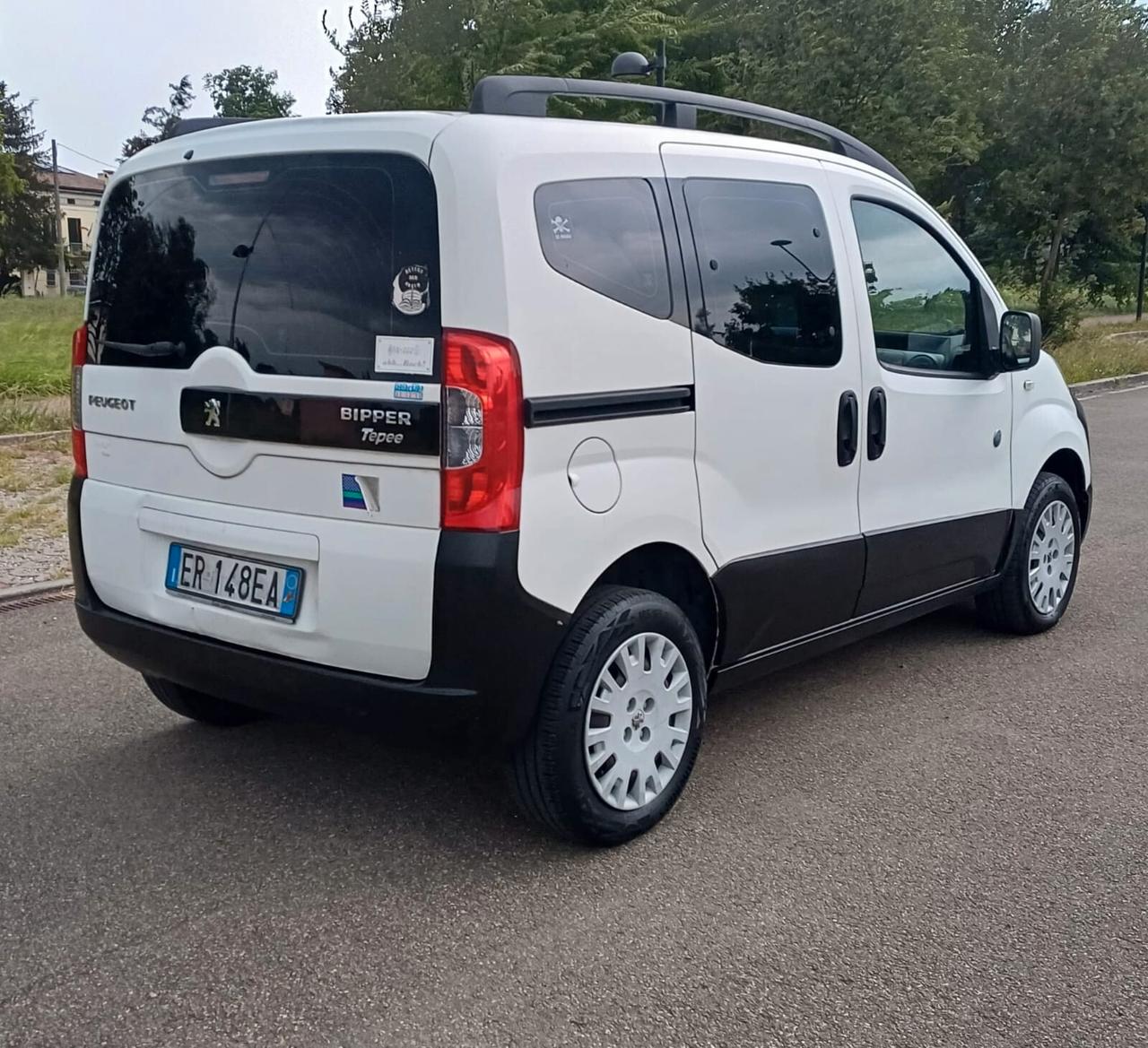 Peugeot Bipper Tepee 1.3 HDi 75 FAP Outdoor