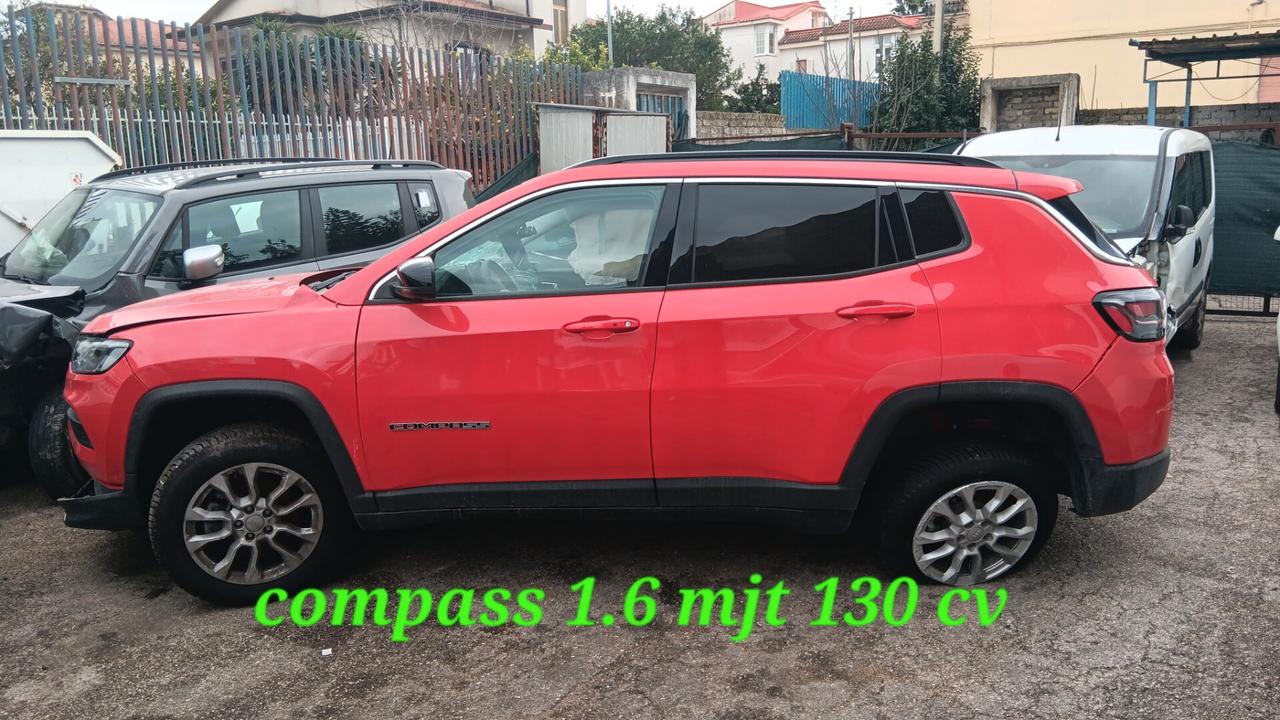 Jeep Compass incidentata sinistrata mondialcars 024