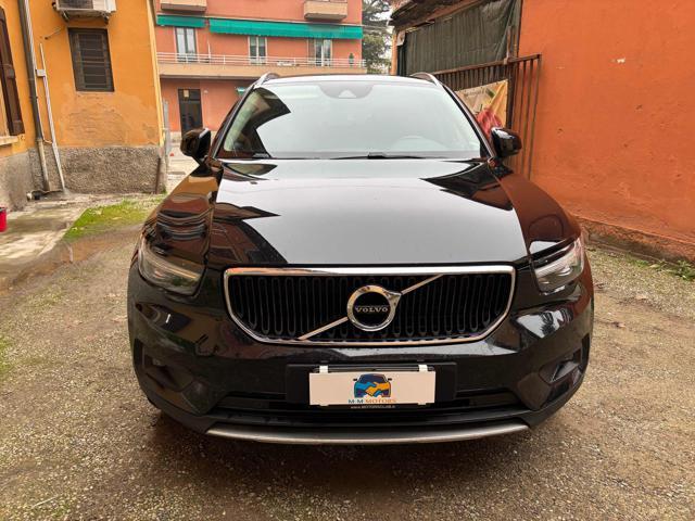 VOLVO XC40 D3 AWD Geartronic Momentum