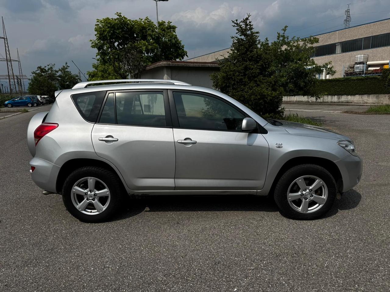 Toyota RAV 4 RAV4 2.2 D-4D 136 CV DPF Luxury