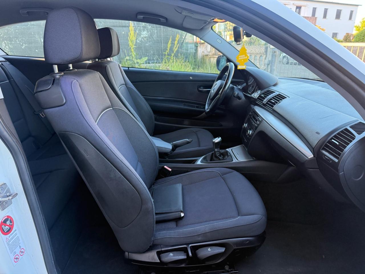 BMW SERIE 1 116D 2.0 DIESEL SOLI 77 MILA KM 09