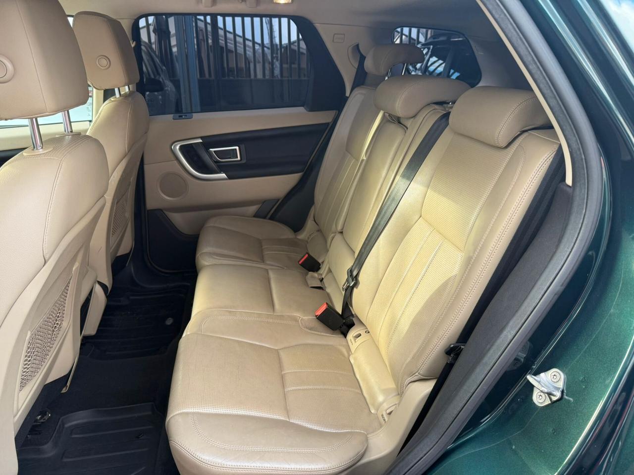 Land Rover Discovery Sport 2.0 TD4 180 CV HSE