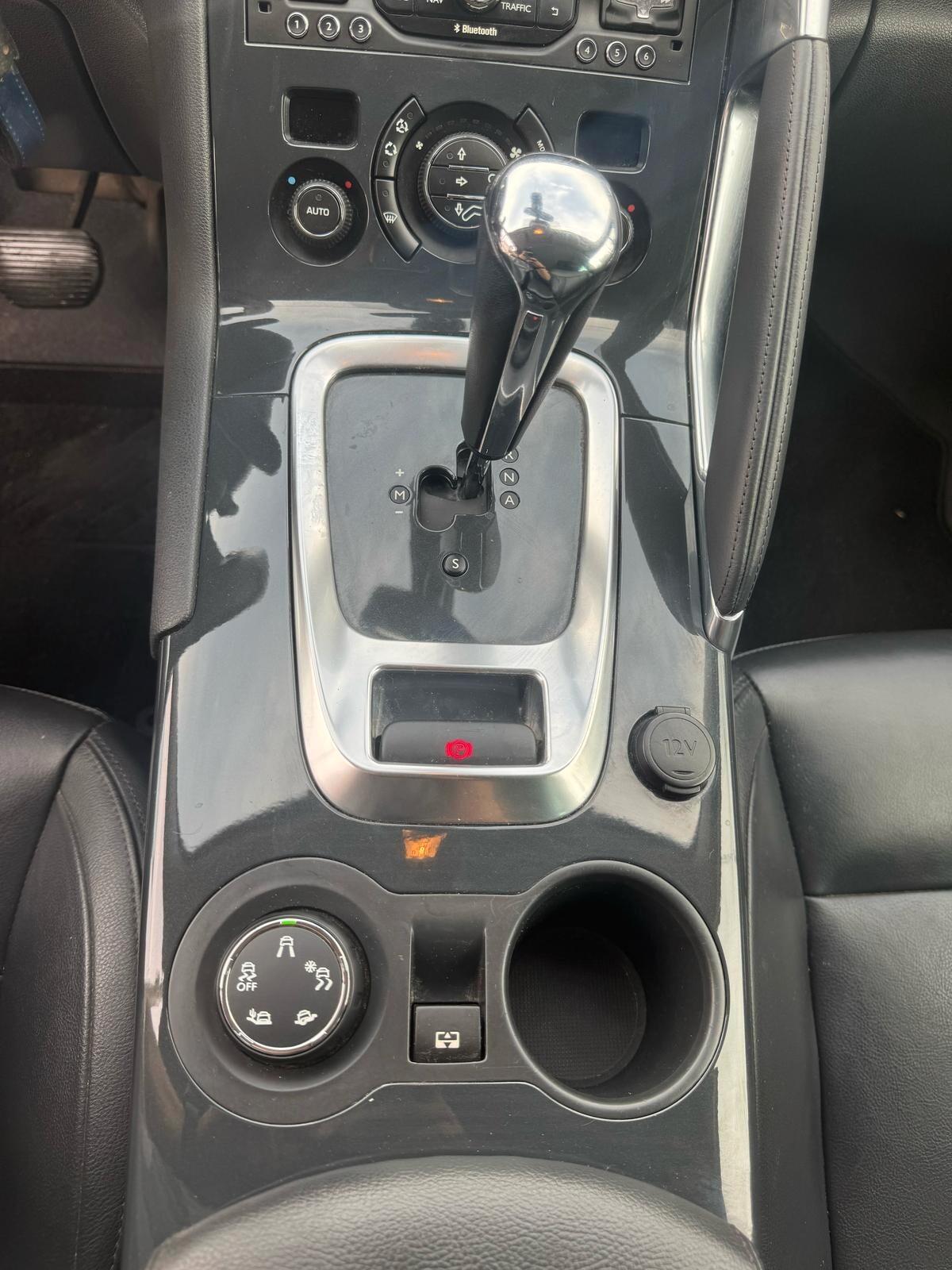 Peugeot 3008 1.6 e-HDi 115CV ETG6 Stop&Start Allure