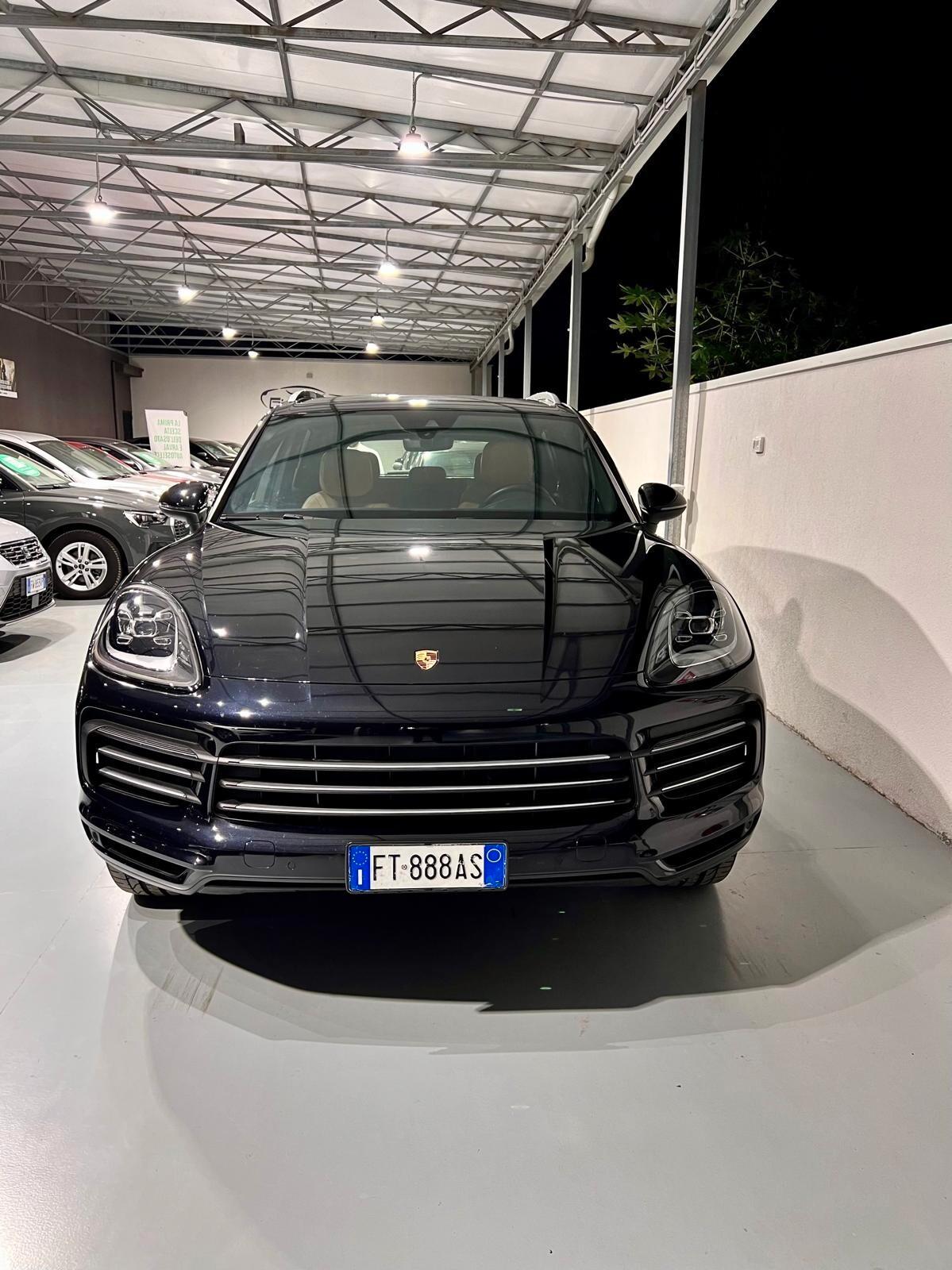 Porsche Cayenne 3.0 V6