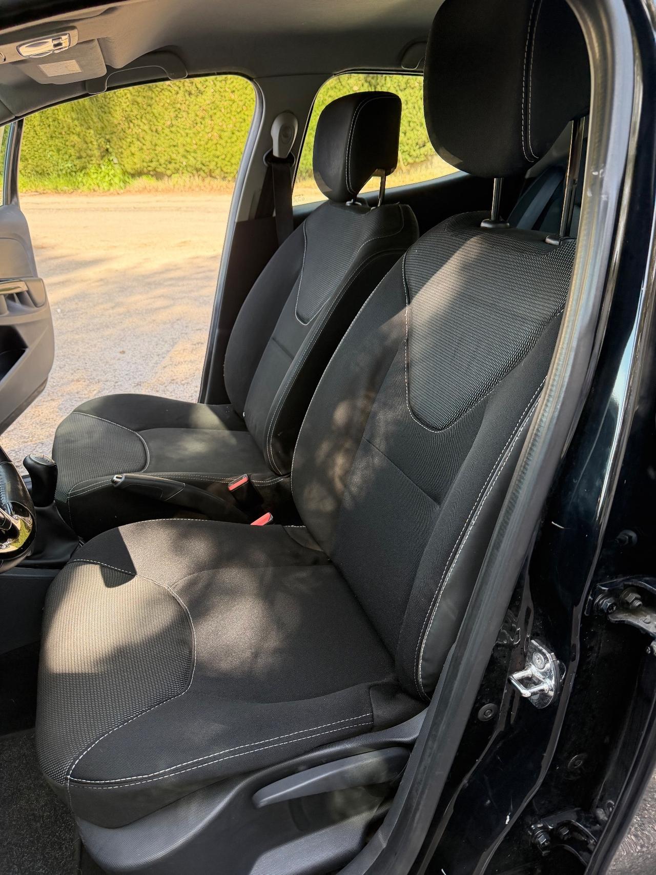 Renault Clio 1.2 75CV 5 porte Live