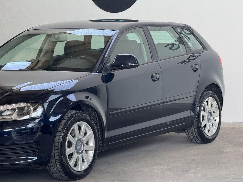 Audi A3 1.6 Attraction NEOPATENTATI UNIPROPRIETARIO