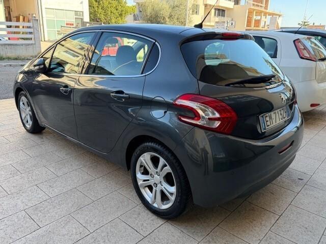 Peugeot 208 1.2 VTi 82 CV 5 porte Allure ok Neop a