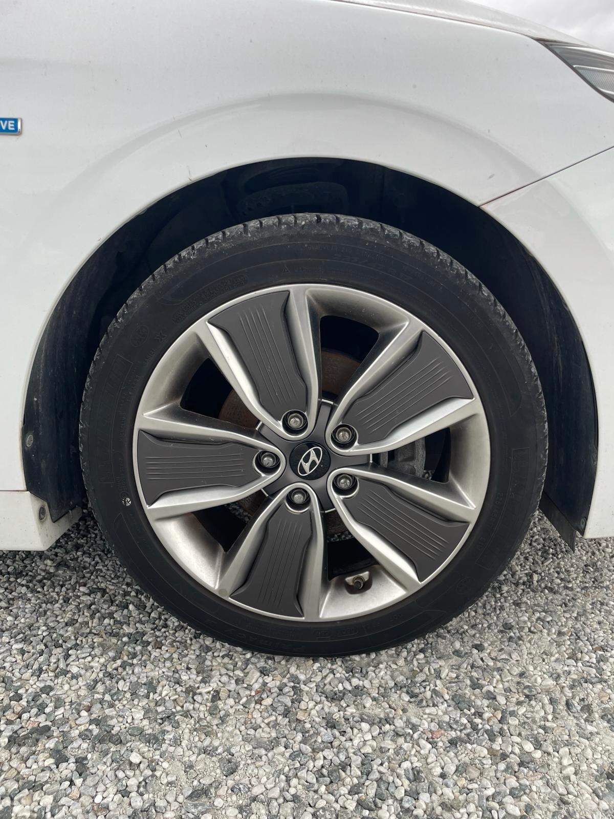 Hyundai Ioniq 1.6 Hybrid DCT Comfort