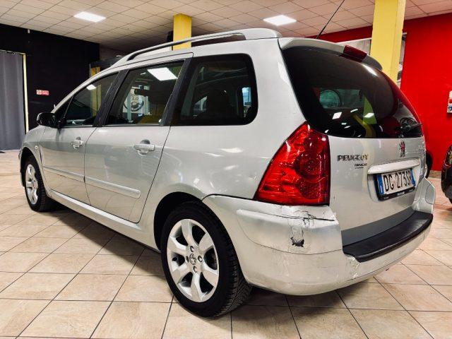 PEUGEOT 307 2.0 16V 7 POSTI - AUTOM. -UNIPRO - TETTO - GANCIO