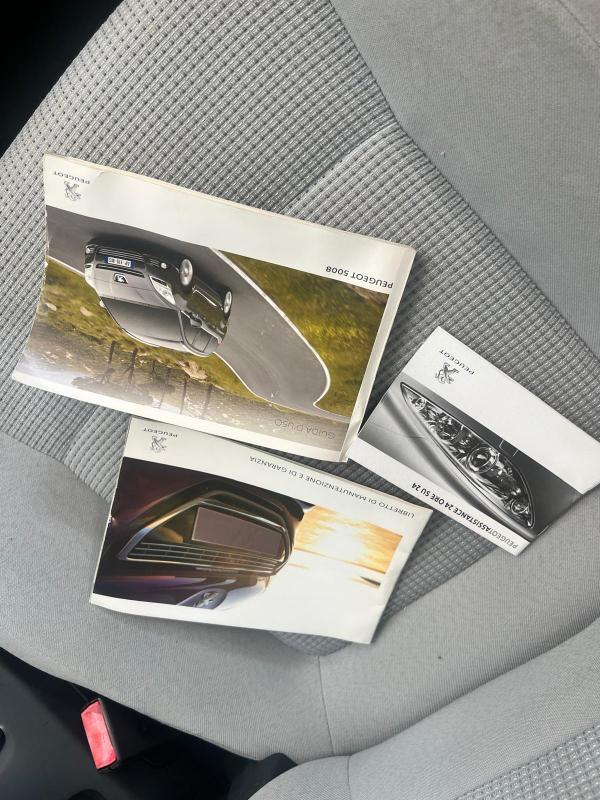 Peugeot 5008 5008 1.6 hdi 8v 115cv 7 Posti