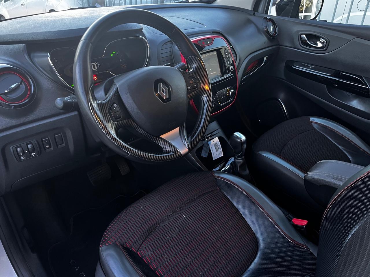 Renault Captur dCi 90 CV Hypnotic AUTOMATICA OK NEOPATENTI