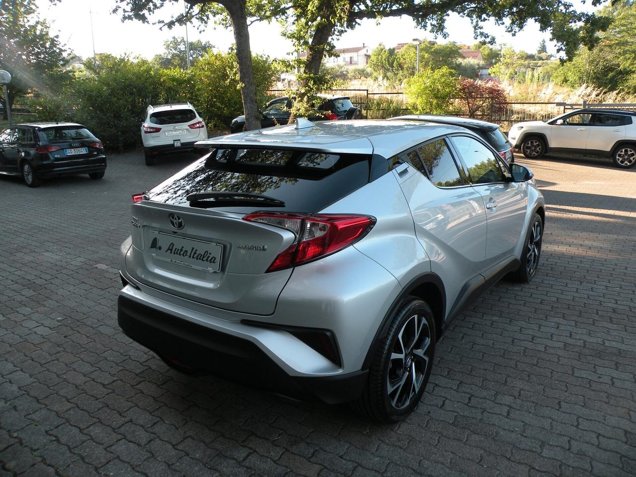 TOYOTA C-HR 1.8 Hybrid E-CVT Lounge 2019