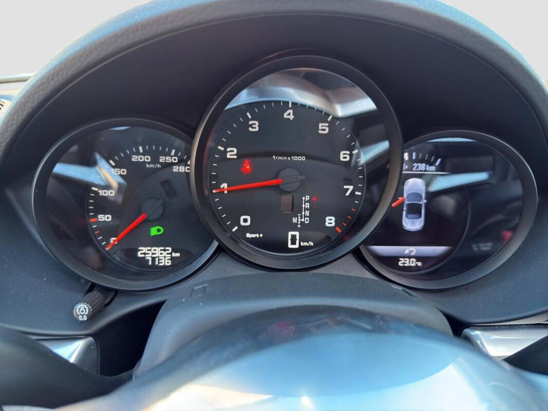 Porsche 718 Spyder Boxster 2.0 BENZINA 300 CV AUT. 2020