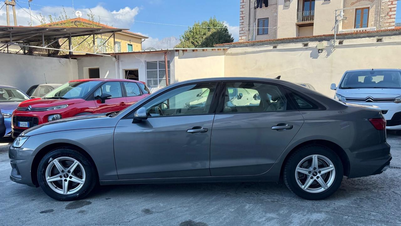 Audi A4 35 TDI/163 CV S tronic S line Edition