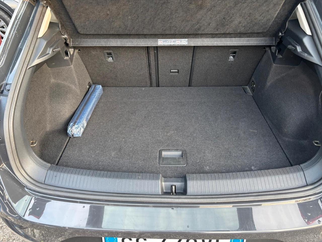 Volkswagen T-Roc 1.6 TDI SCR Advanced OK Neopatentati