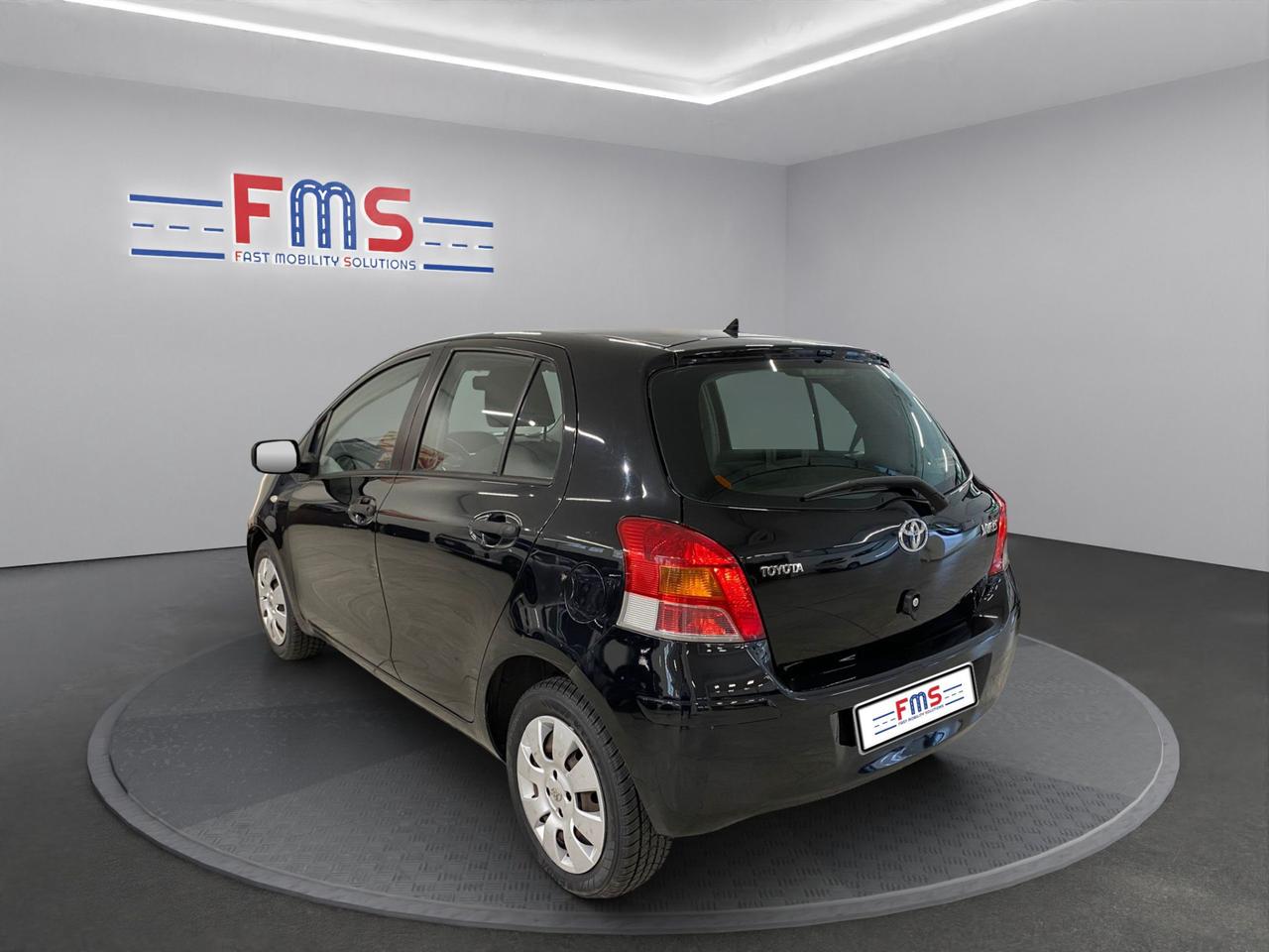 Toyota Yaris 5p 1.0 Now