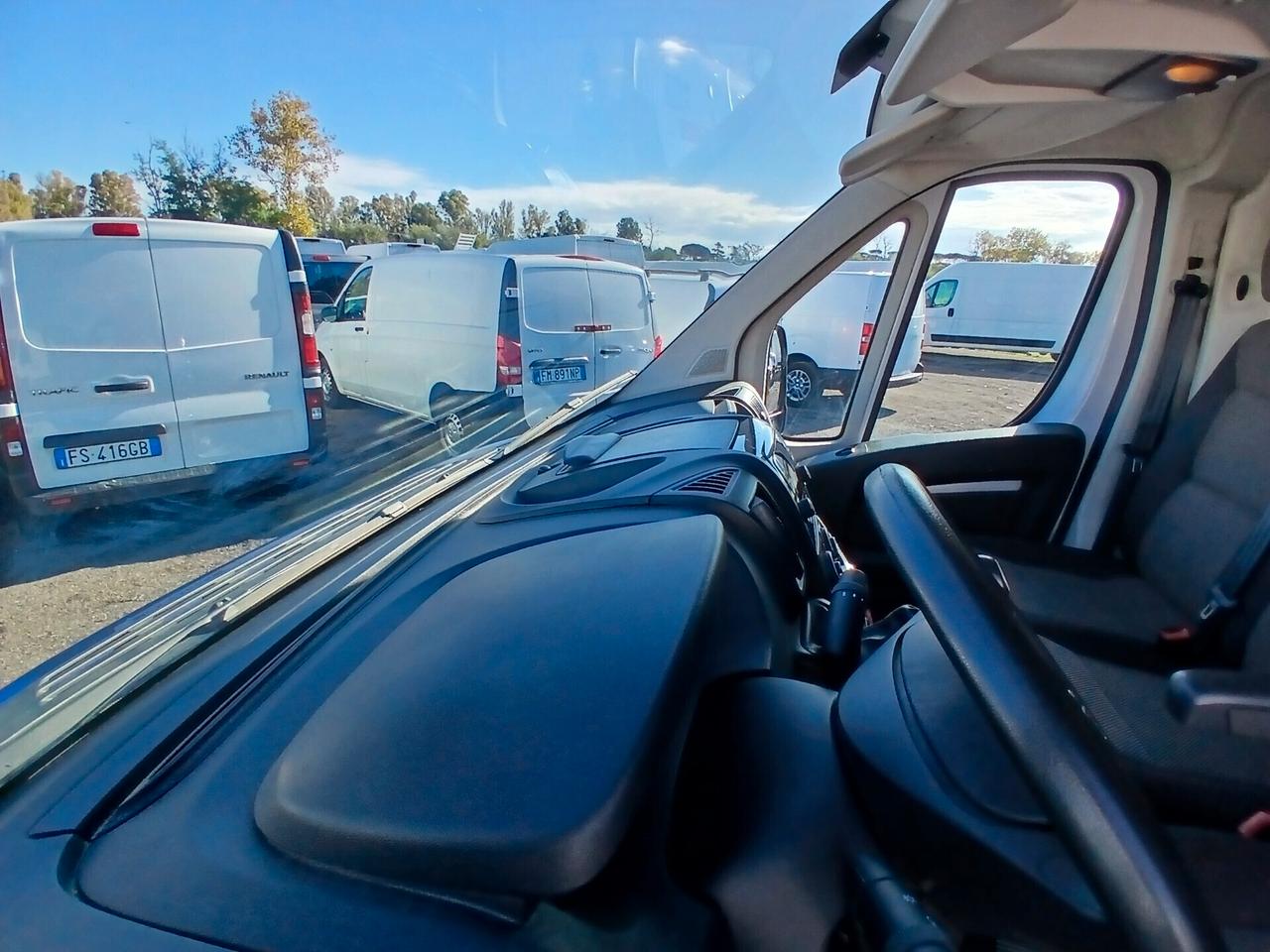 Peugeot Boxer 330 2.2 BlueHDi 140 L2H2