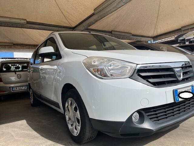 DACIA LODGY IMPIANTO A GAS CASA MADRE! 7 POSTI !