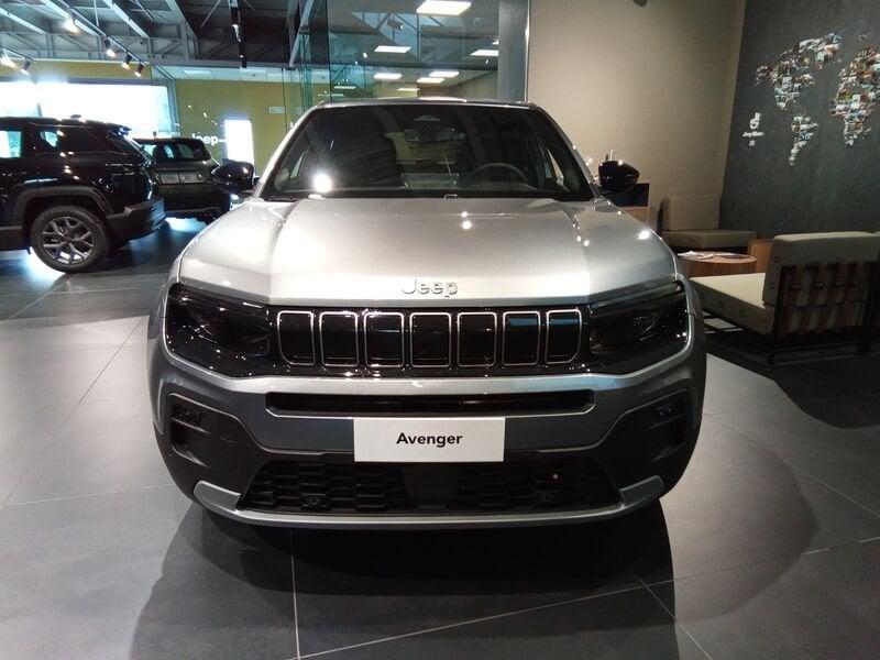 Jeep Avenger e-Hybrid 1.2 MHEV e-Hybrid Turbo Summit