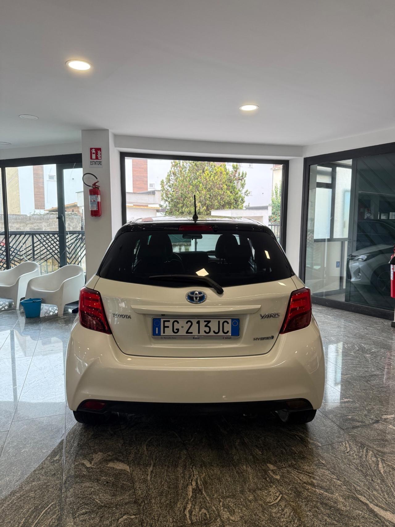 Toyota Yaris 1.5 Hybrid 5 porte Trend Platinum Edition