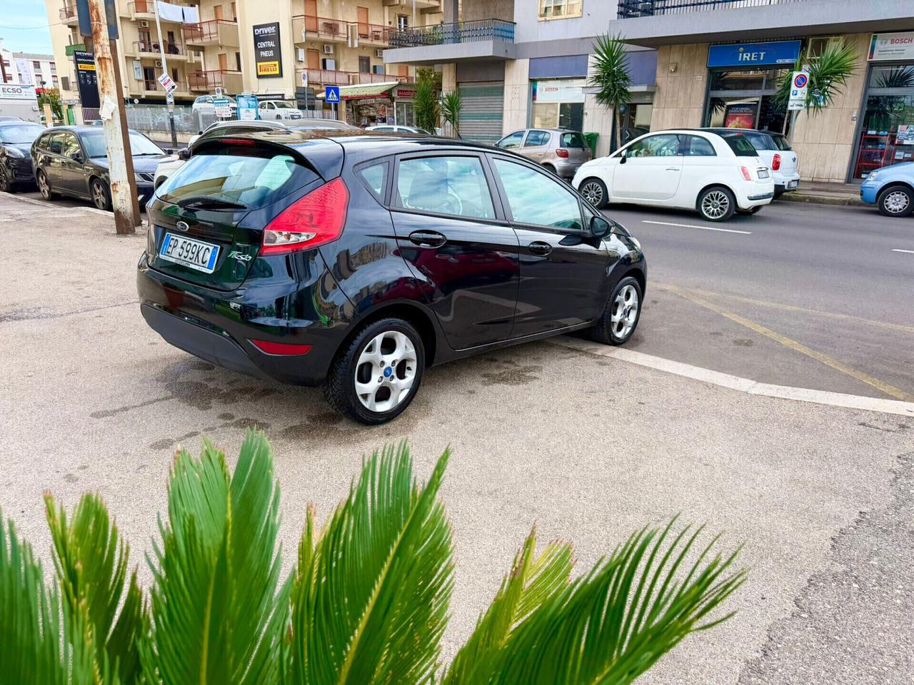 Ford Fiesta 1.4 TDCi DIESEL 70CV 5 porte - Anno 11/2012 - NEOPATENTATO