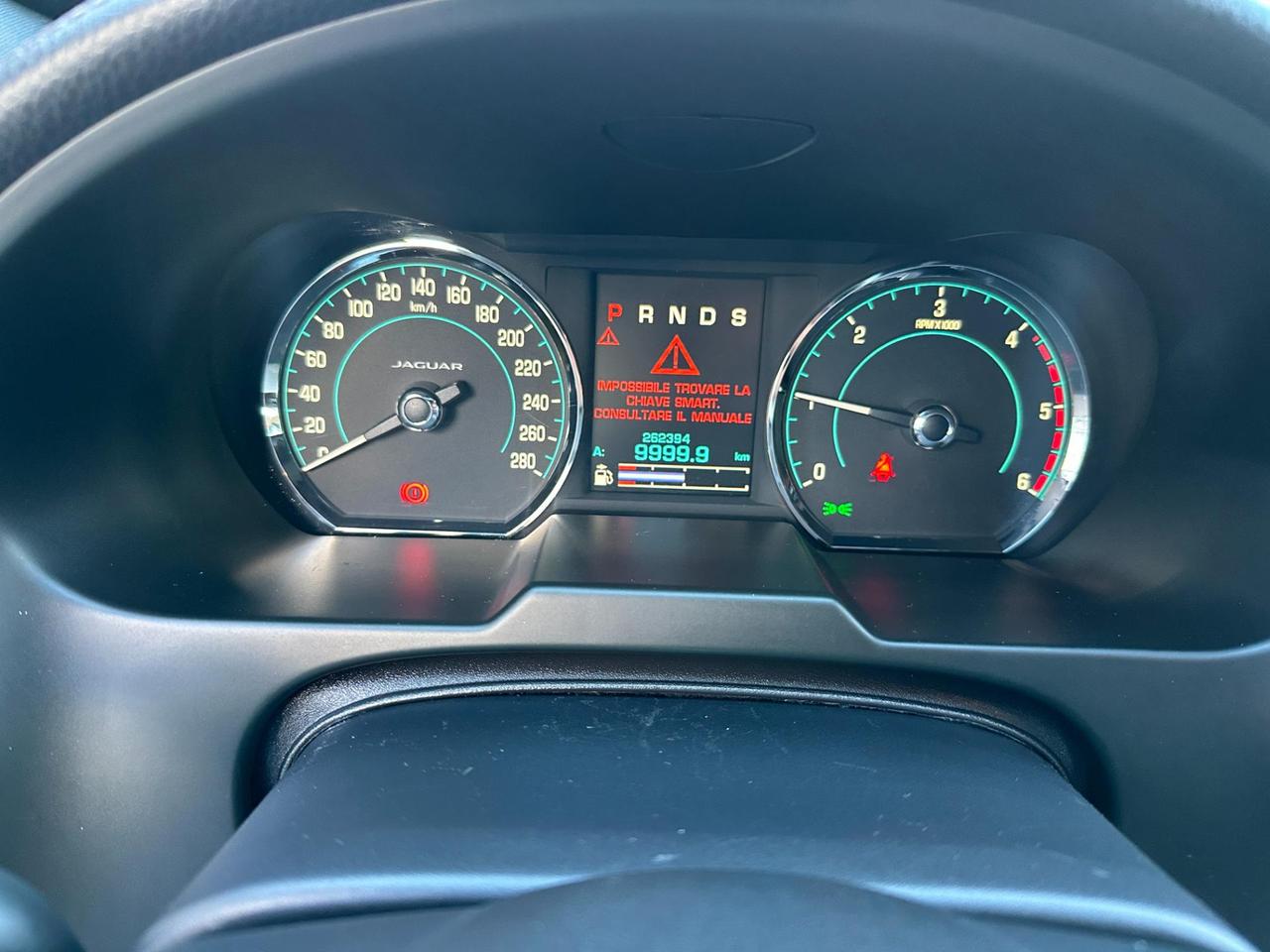 Jaguar XF Berlina XF 2.2d Luxury 200cv auto