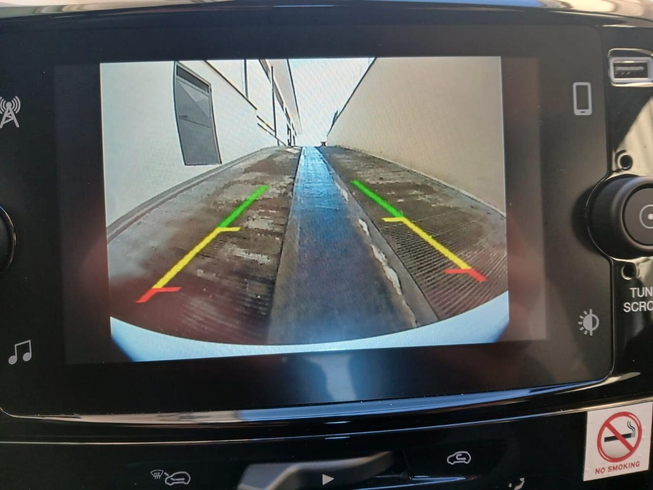 Lancia Ypsilon 1.0 FireFly 5 porte S&S Hybrid Platino