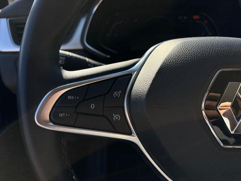 Renault Captur 1.6 E-TECH Hybrid Intens Auto