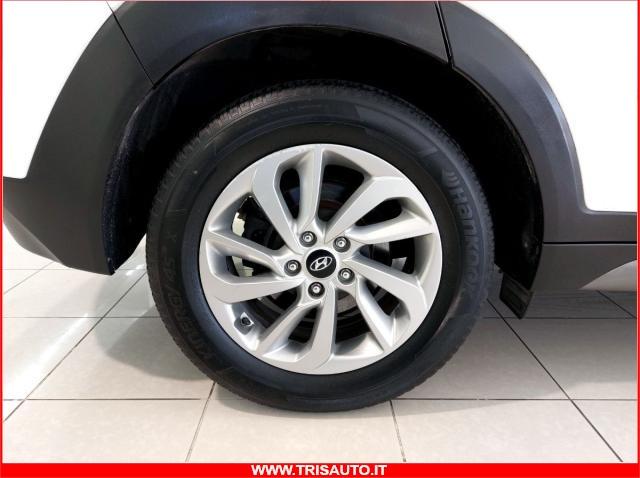 HYUNDAI Tucson 1.7 CRDI Xpossible (LUCI LED+NAVI)