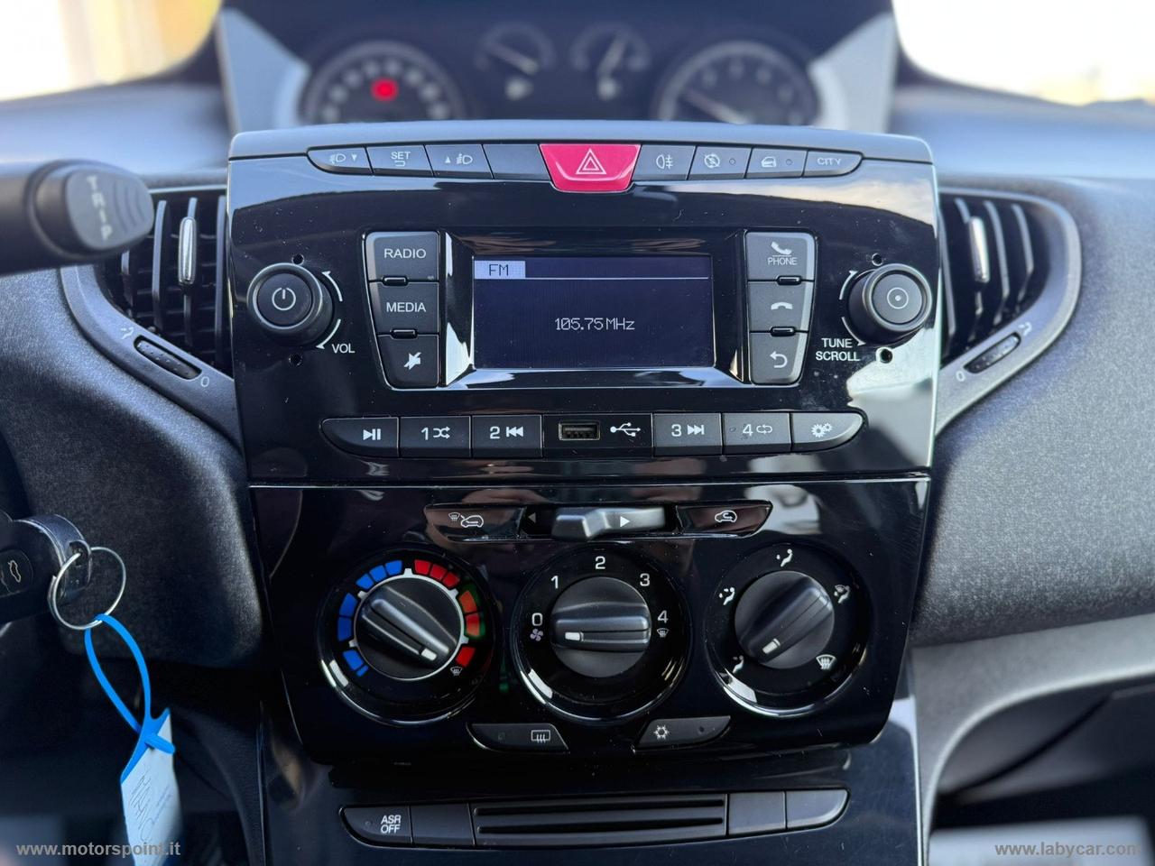 LANCIA Ypsilon 1.0 FireFly 5pS&S Hyb. Eco Silv.