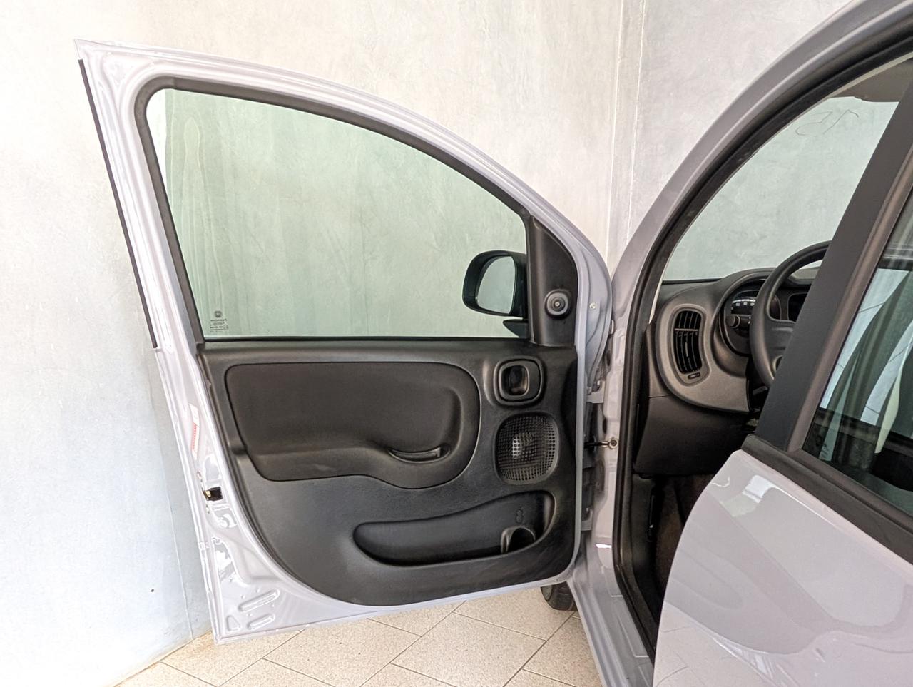 Fiat Panda 1.0 Hybrid 70cv