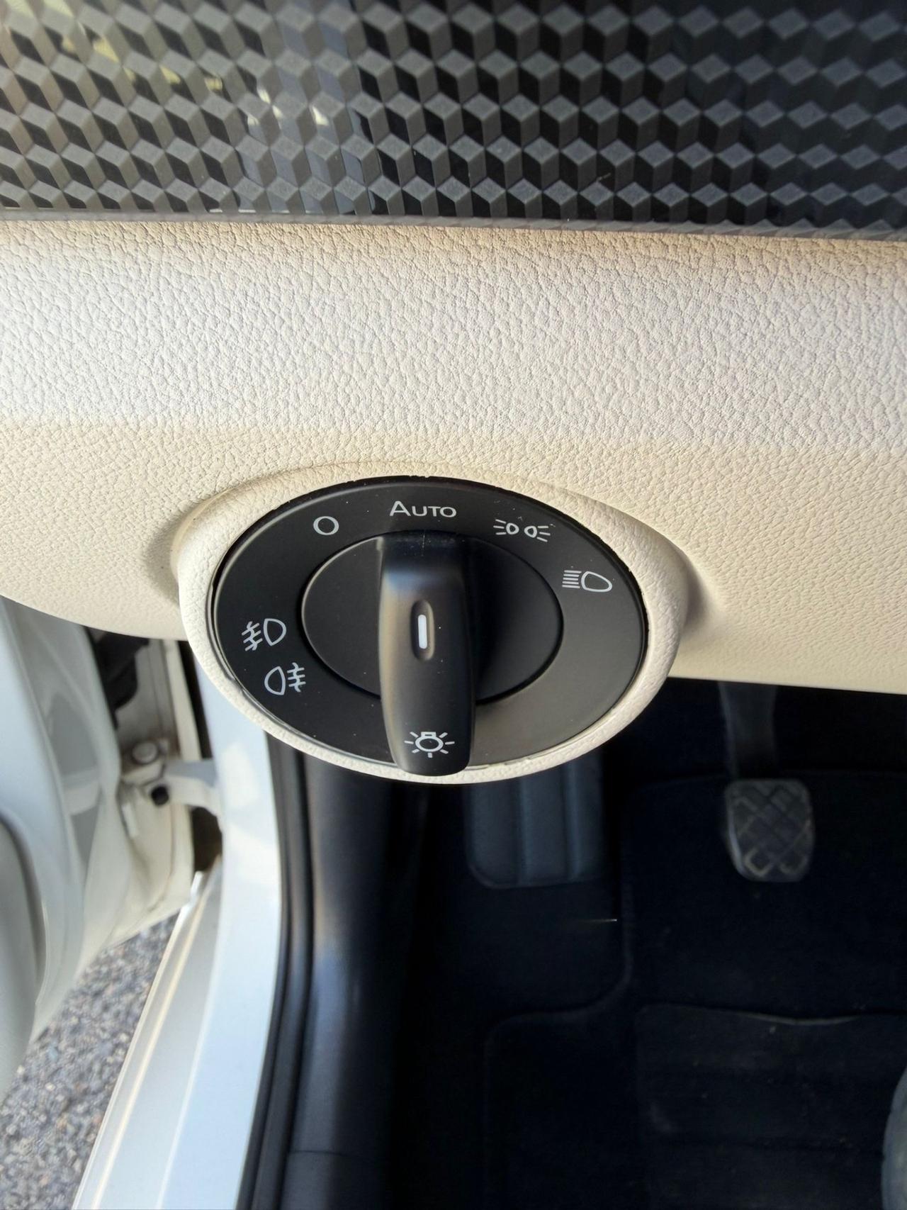 Volkswagen UP 1.0 Benzina-Anche Permuta-Garanzia