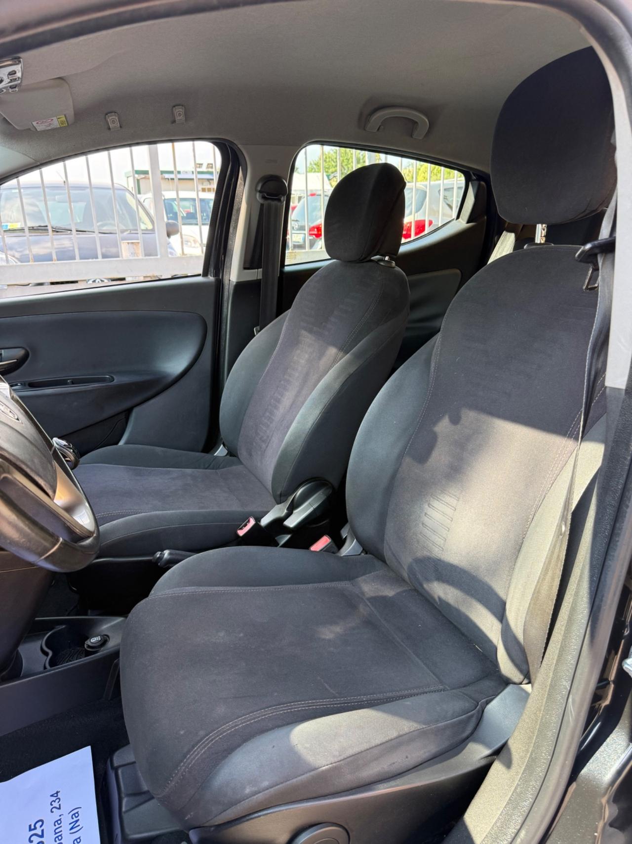 Lancia Ypsilon 1.3 MJT 16V 95 CV 5 porte S&S Elle