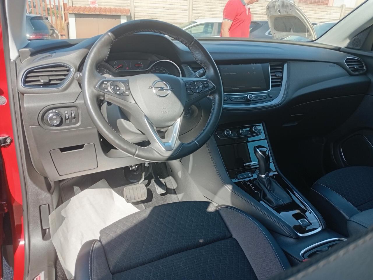 Opel Grandland X 1.5 diesel Ecotec Start&Stop aut. NEOPATENTATI OK